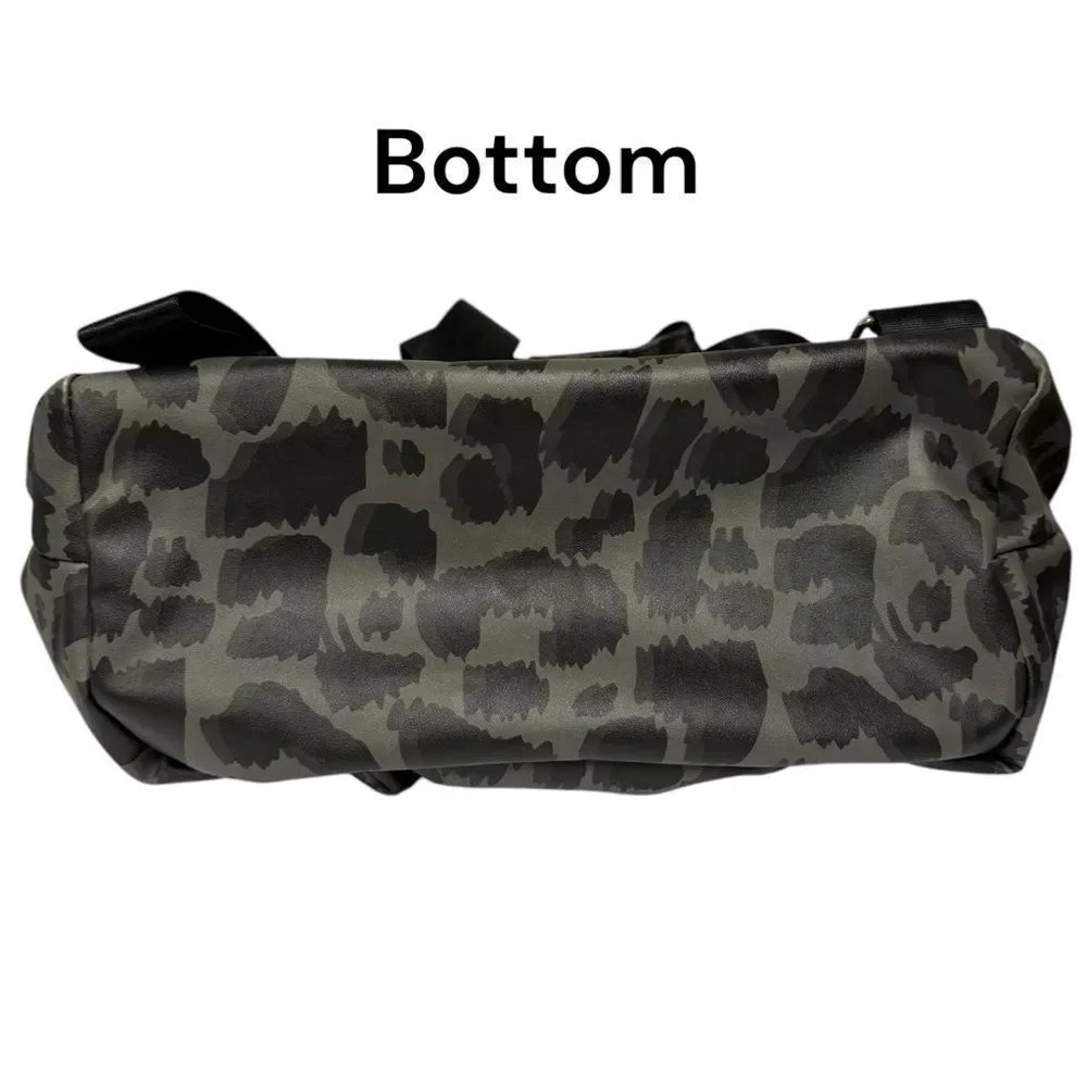 Petunia Pickle Bottom Cinch Convertible Leopard Grey Black Diaper Bag Backpack